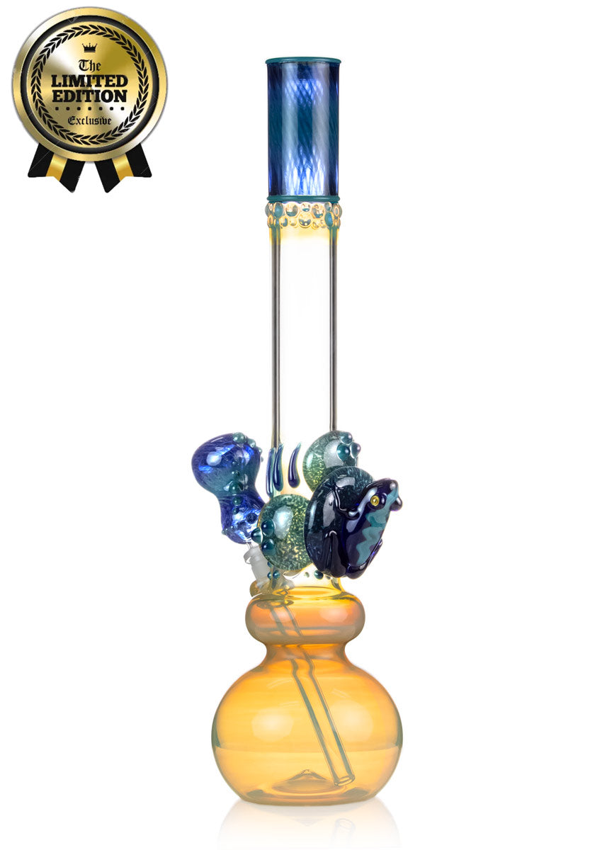 trident glass limited edition 21 inch frog bong. features a blue frog, double round base