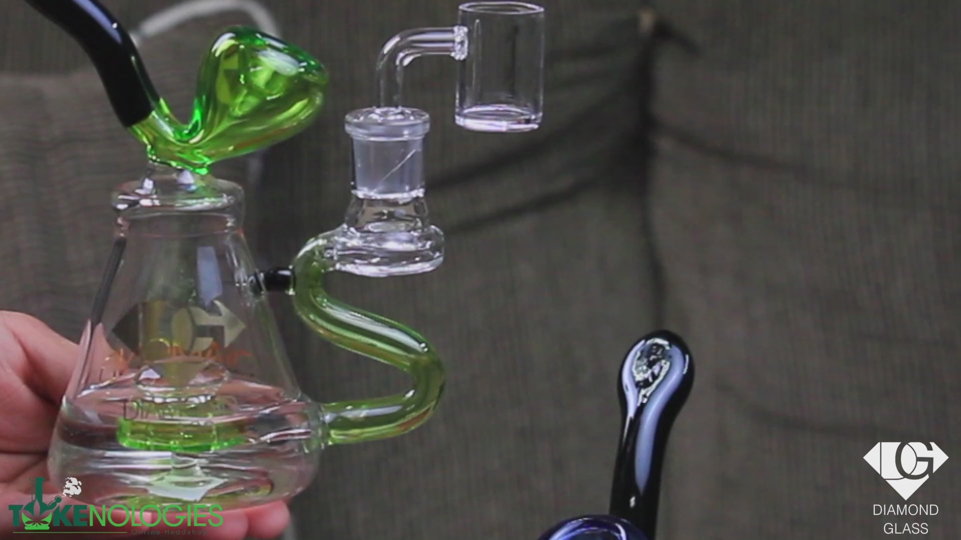 diamond glass sherlock bubbler dab rig bong